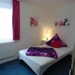 Gaestehaus Uezel Ubytování v soukromí *