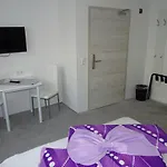 Gaestehaus Uezel *