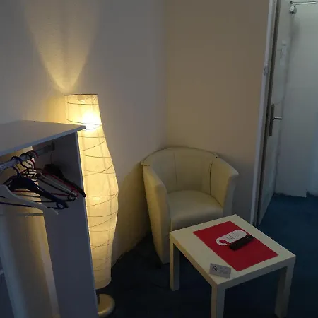 Gaestehaus Uezel * Friedrichshafen