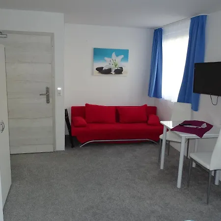 Quarto em Acomodações Particulares Gaestehaus Uezel Friedrichshafen