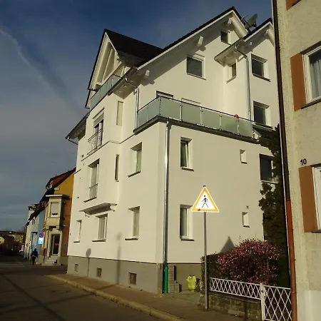Gaestehaus Uezel Alloggio in famiglia *