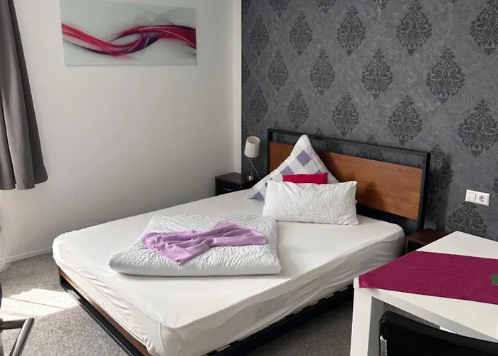 Rum i privatbostad Gaestehaus Uezel *