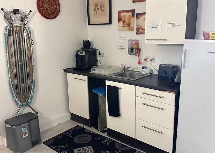 Gaestehaus Uezel Quarto em Acomodações Particulares Friedrichshafen